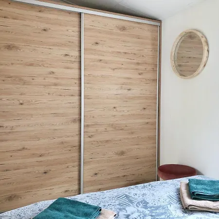 Chalet 538 Op Recreatiepark De Wielen *