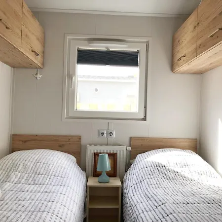 Alpesi faház 538 Op Recreatiepark De Wielen